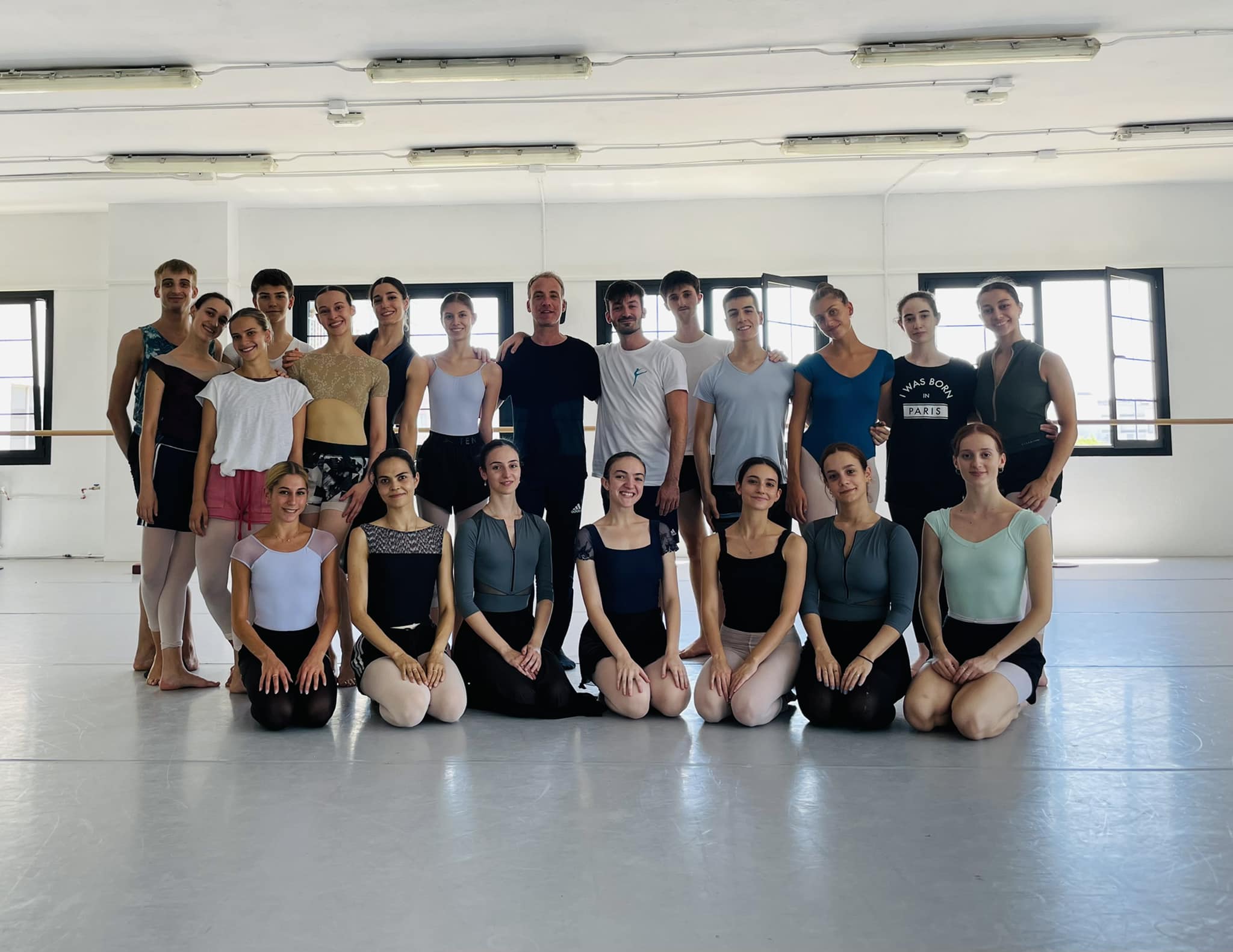La mejor forma de empezar el día: ballet para adultos en una escuela profesional de Madrid